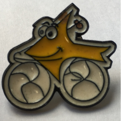 Pin Flecha bici Amarilla