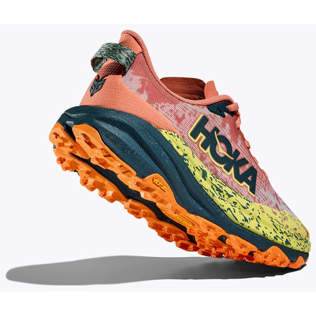 Zapatilla Hoka Speedgoat 6 W Salmón/Amarillo